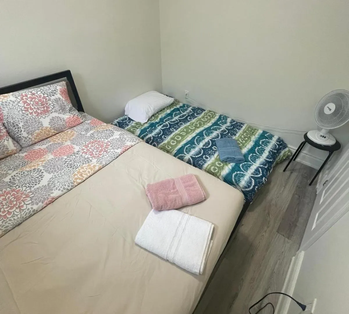 Queen-King St Stay With Private Patio- Unbeatable Location 多伦多 0*,  加拿大