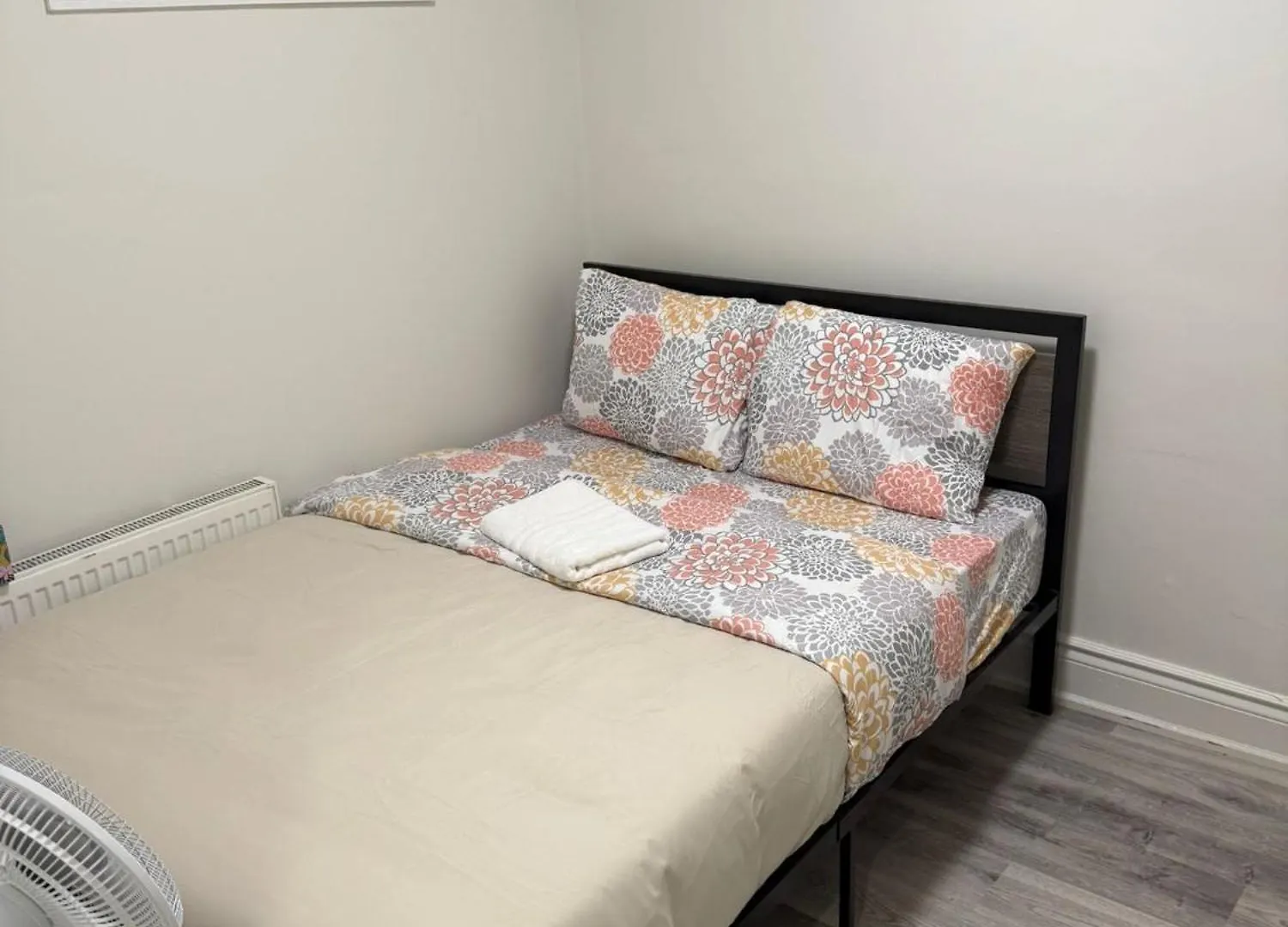 Queen-King St Stay With Private Patio- Unbeatable Location 多伦多